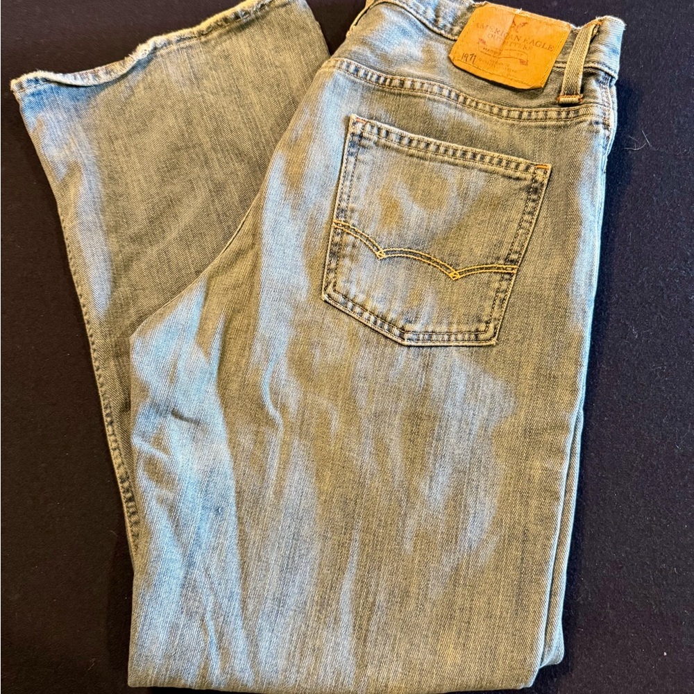 American Eagle Outfitters Light Blue boot cut Jeans 32x30